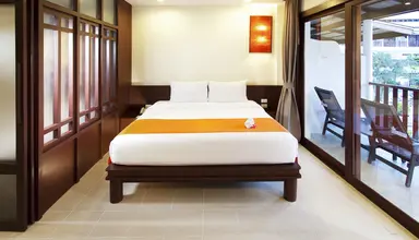 Arinara Bangtao Beach Resort