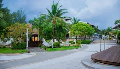 Arinara Bangtao Beach Resort