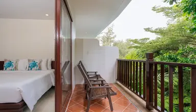 Arinara Bangtao Beach Resort