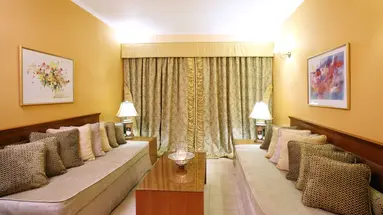 Ariti Grand