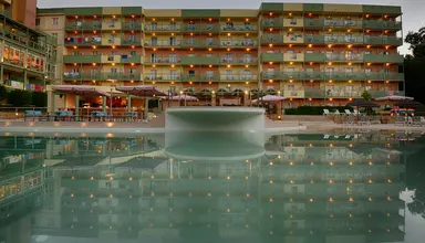 Ariti Grand
