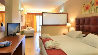 Ariti Grand