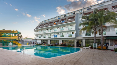 Arma's Resort