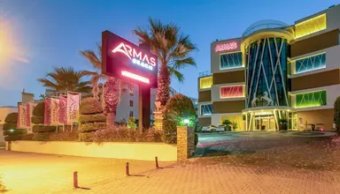 Armas Beach