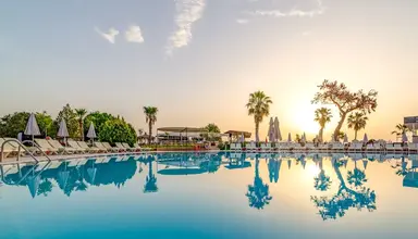 Armas Gul Beach