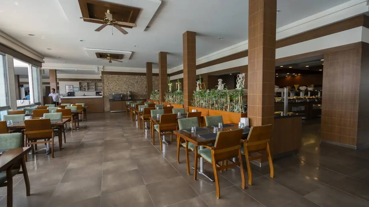 Armonia Holiday Village