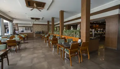 Armonia Holiday Village