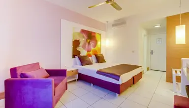 Armonia Holiday Village