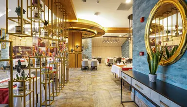 Arnor De Luxe & Spa