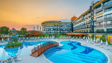 Arnor De Luxe & Spa
