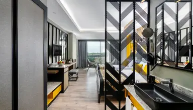 Arnor De Luxe & Spa