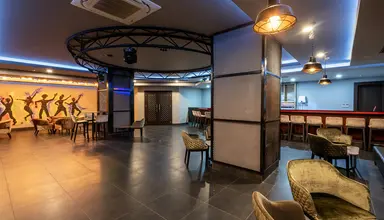 Arnor De Luxe & Spa