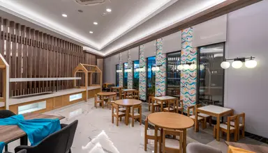 Arnor De Luxe & Spa
