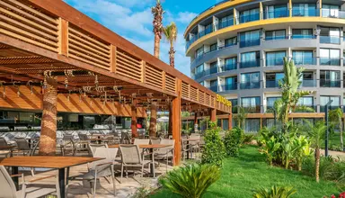 Arnor De Luxe & Spa