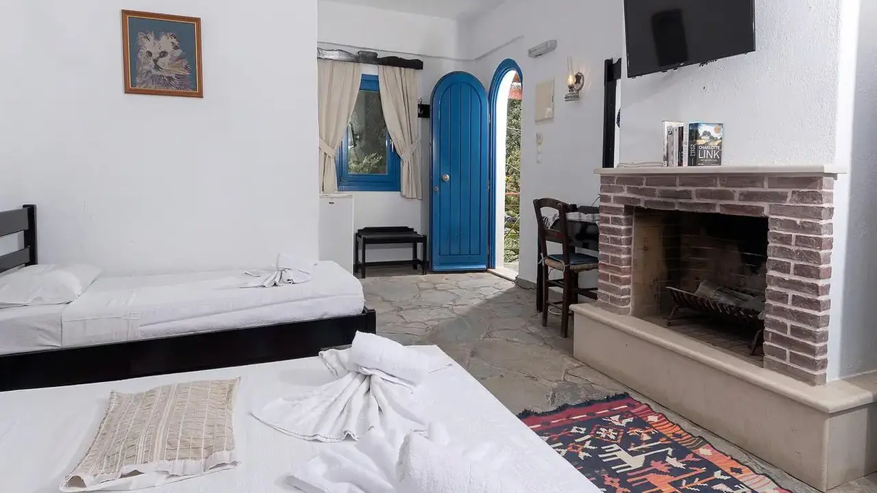 Arolithos Traditional Cretan Village