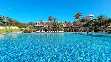 Aroma Beach Resort and Spa