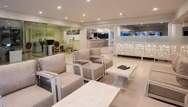 Artemis Apartments
