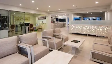 Artemis Apartments