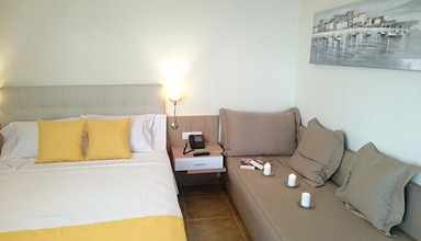 Artemis Plaza