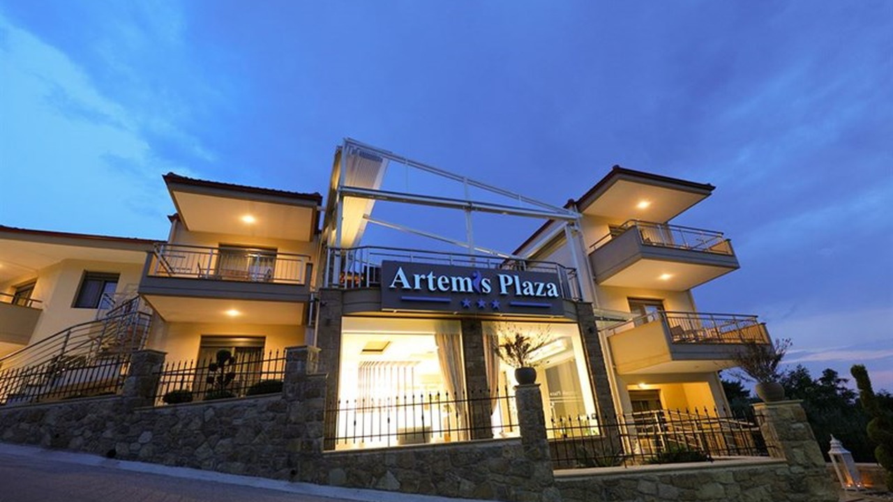 Artemis Plaza