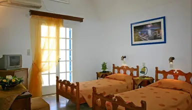 Artemis Santorini