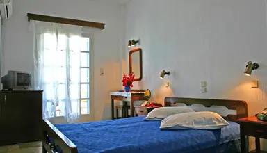 Artemis Santorini