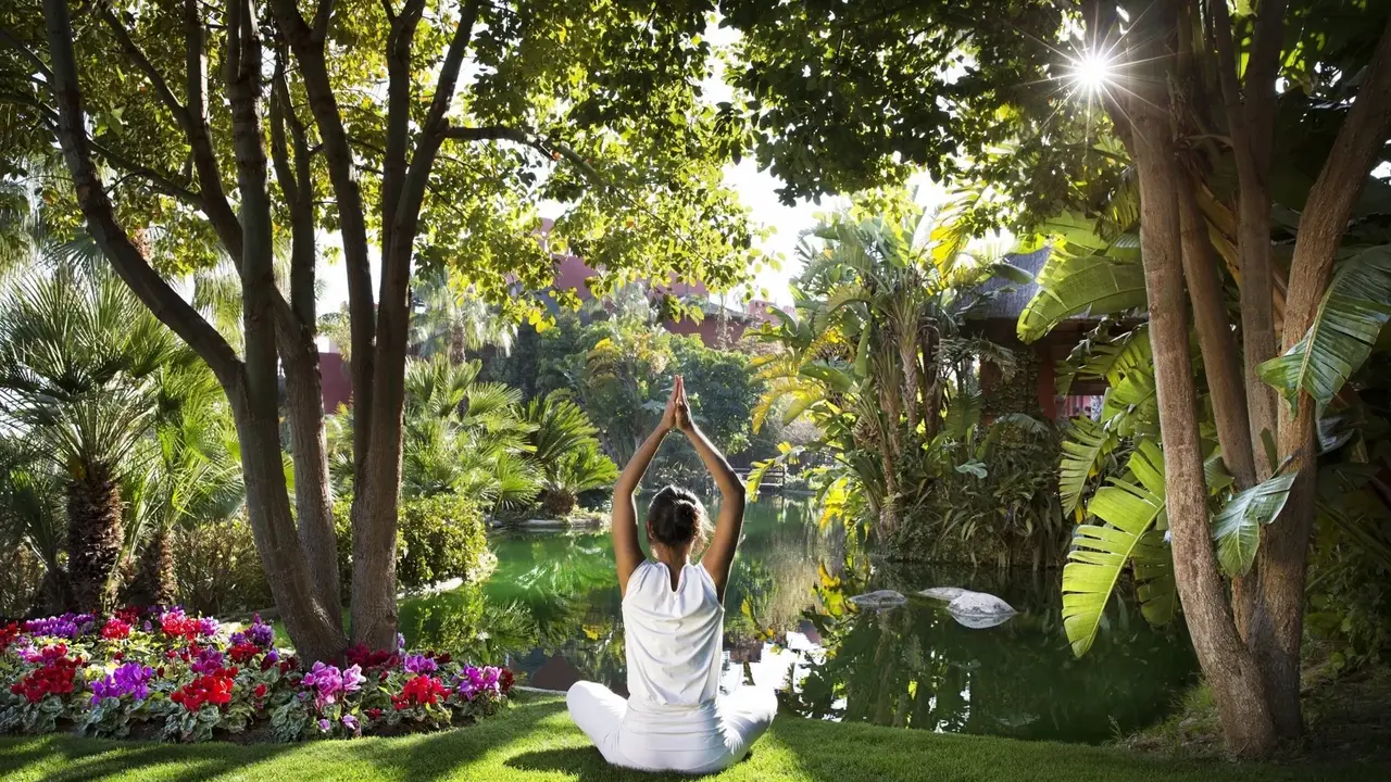 Asia Gardens Thai Spa a Royal Hideaway