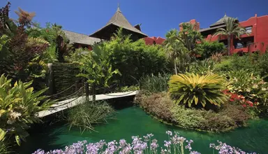 Asia Gardens Thai Spa a Royal Hideaway