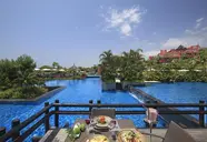 Asia Gardens Thai Spa a Royal Hideaway