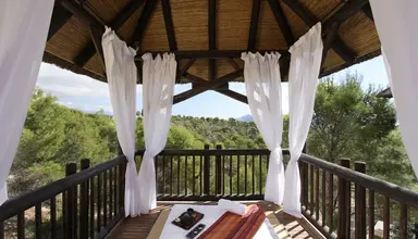 Asia Gardens Thai Spa a Royal Hideaway