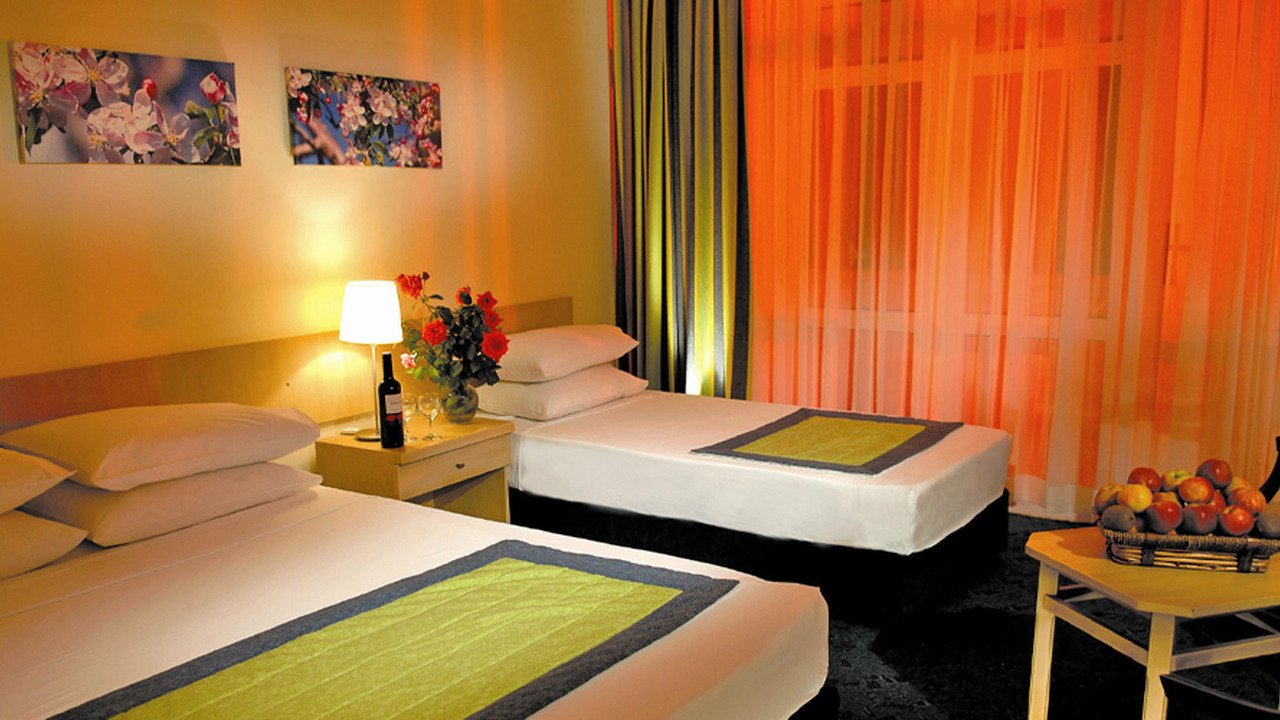 Aska Costa Holiday Club