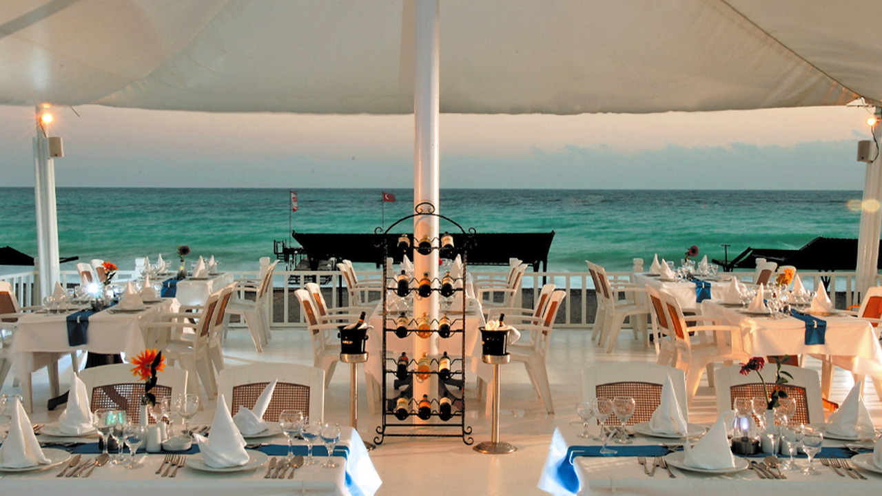 Aska Costa Holiday Club