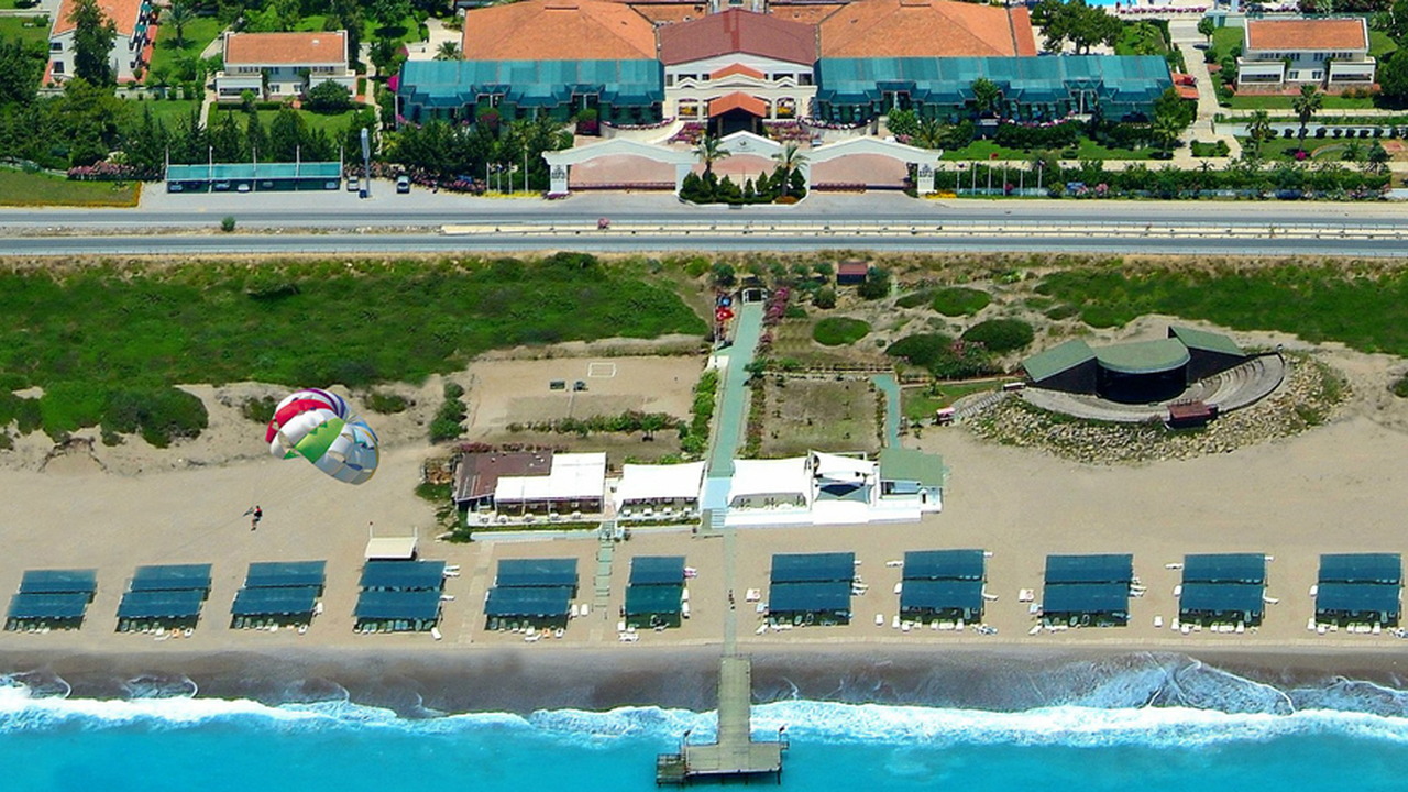 Aska Costa Holiday Club