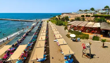 Asrin Beach