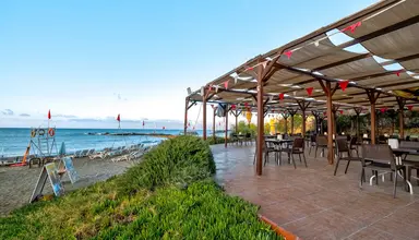Asrin Beach