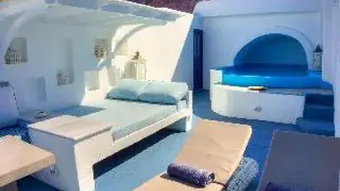 Astarte Suites