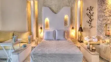 Astarte Suites