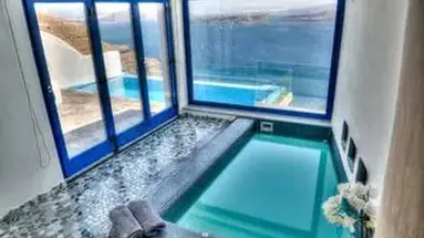 Astarte Suites