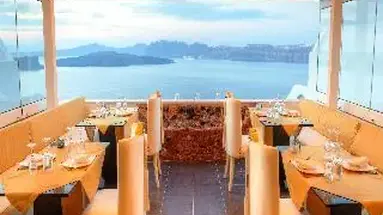 Astarte Suites