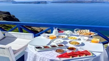 Astarte Suites