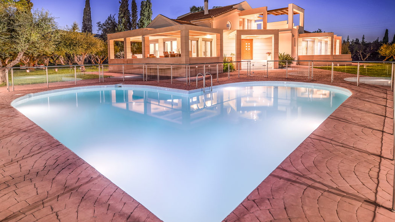 Astarte Villas
