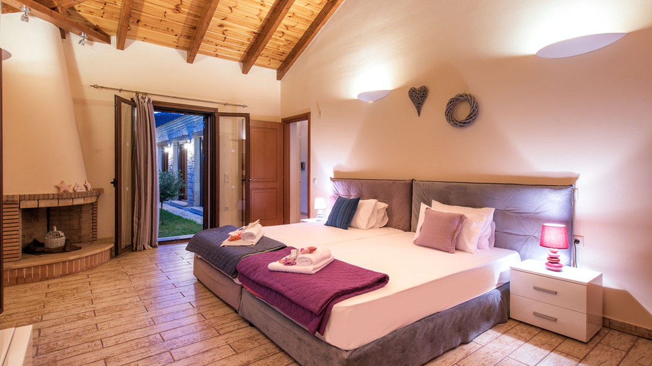 Astarte Villas