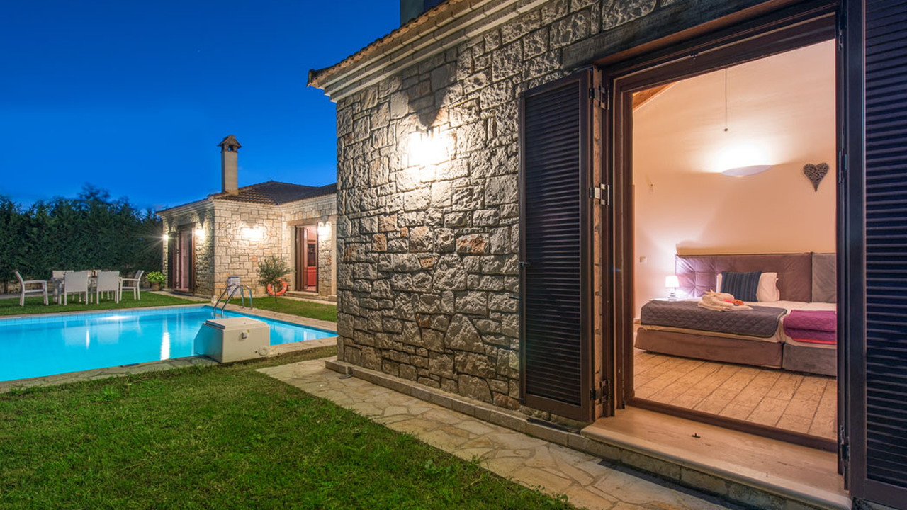 Astarte Villas