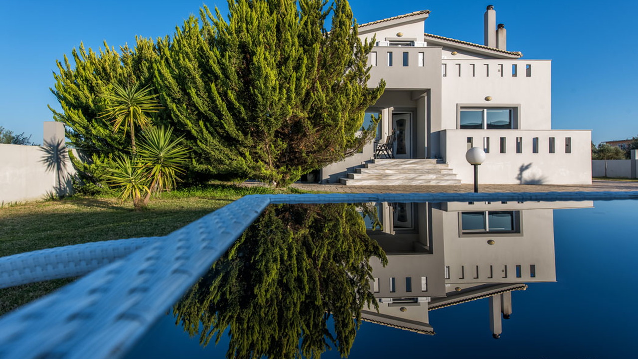 Astarte Villas
