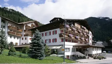 Astoria (Canazei)