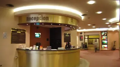 Astoria Grand