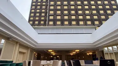 Astoria Grand