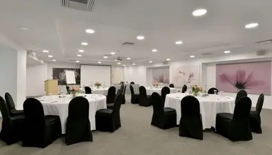 Athenaeum Grand