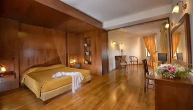 Athina Palace