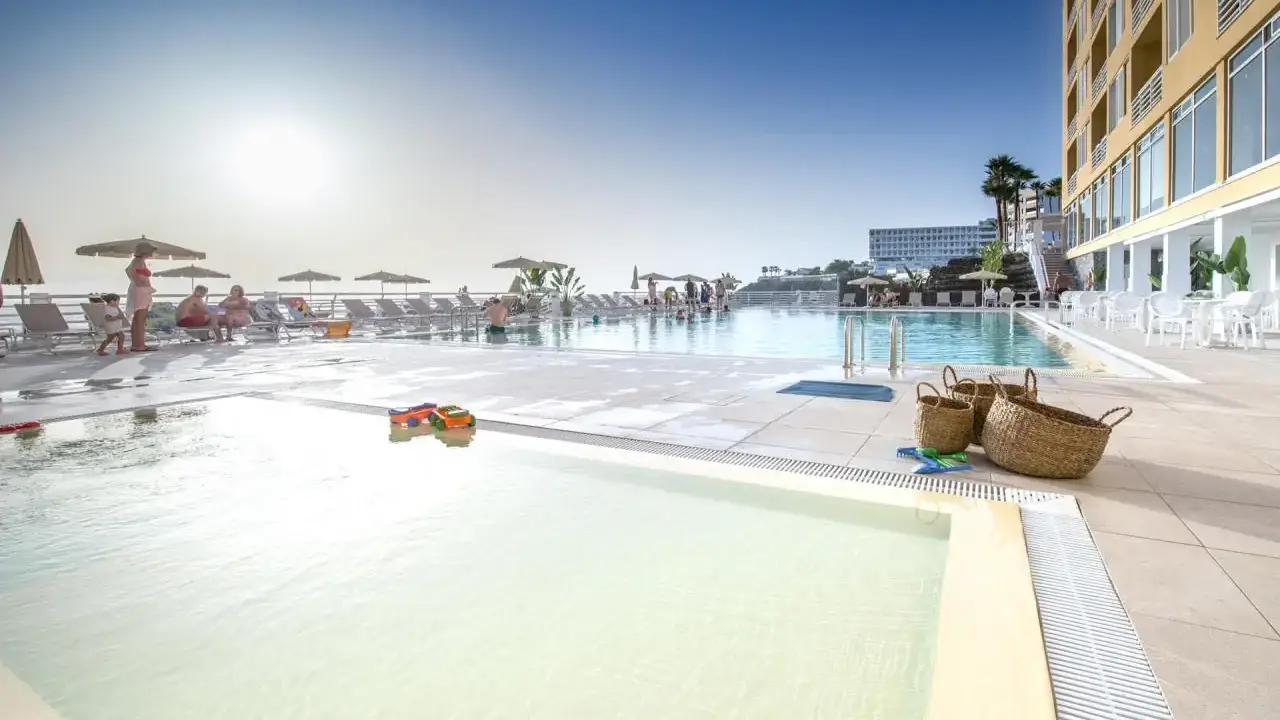 Atlantic Holiday